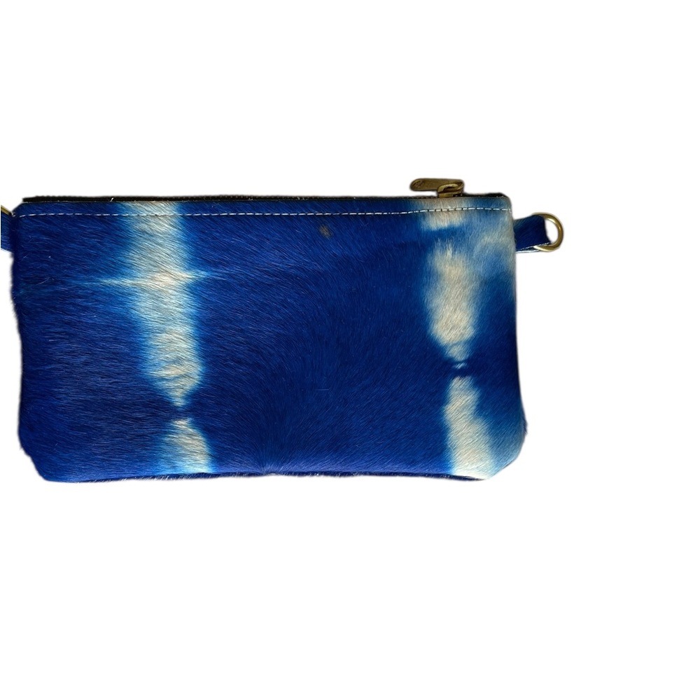 Fur Rare Dye Clutch